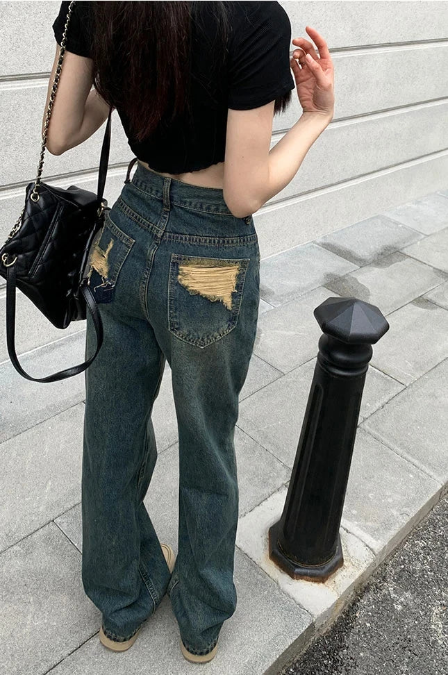 Damenjeans mit hoher Taille und weitem Bein