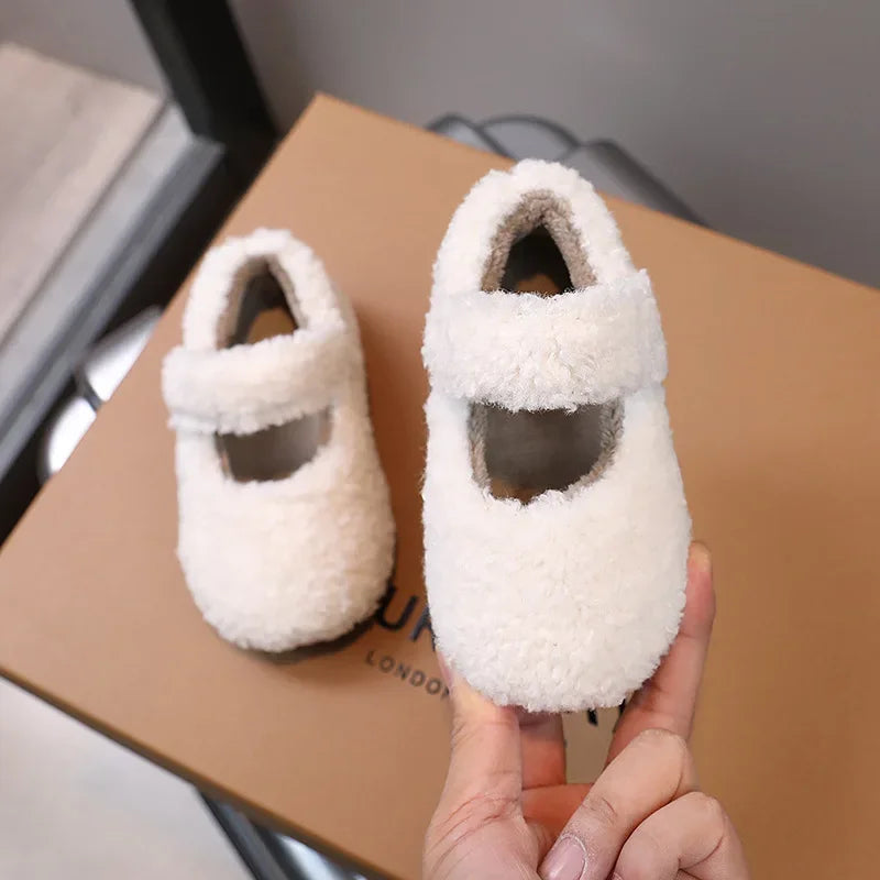 Winter Fur Cover Toe Casual Shoes