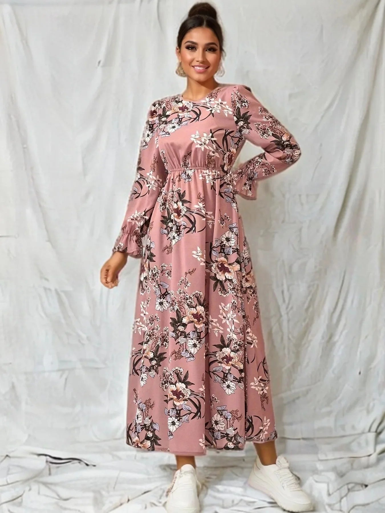 Women Maxi Dresses - Casual Full Sleeve Floral Printed O-neck Woman Bohe Beach Party Long Dress