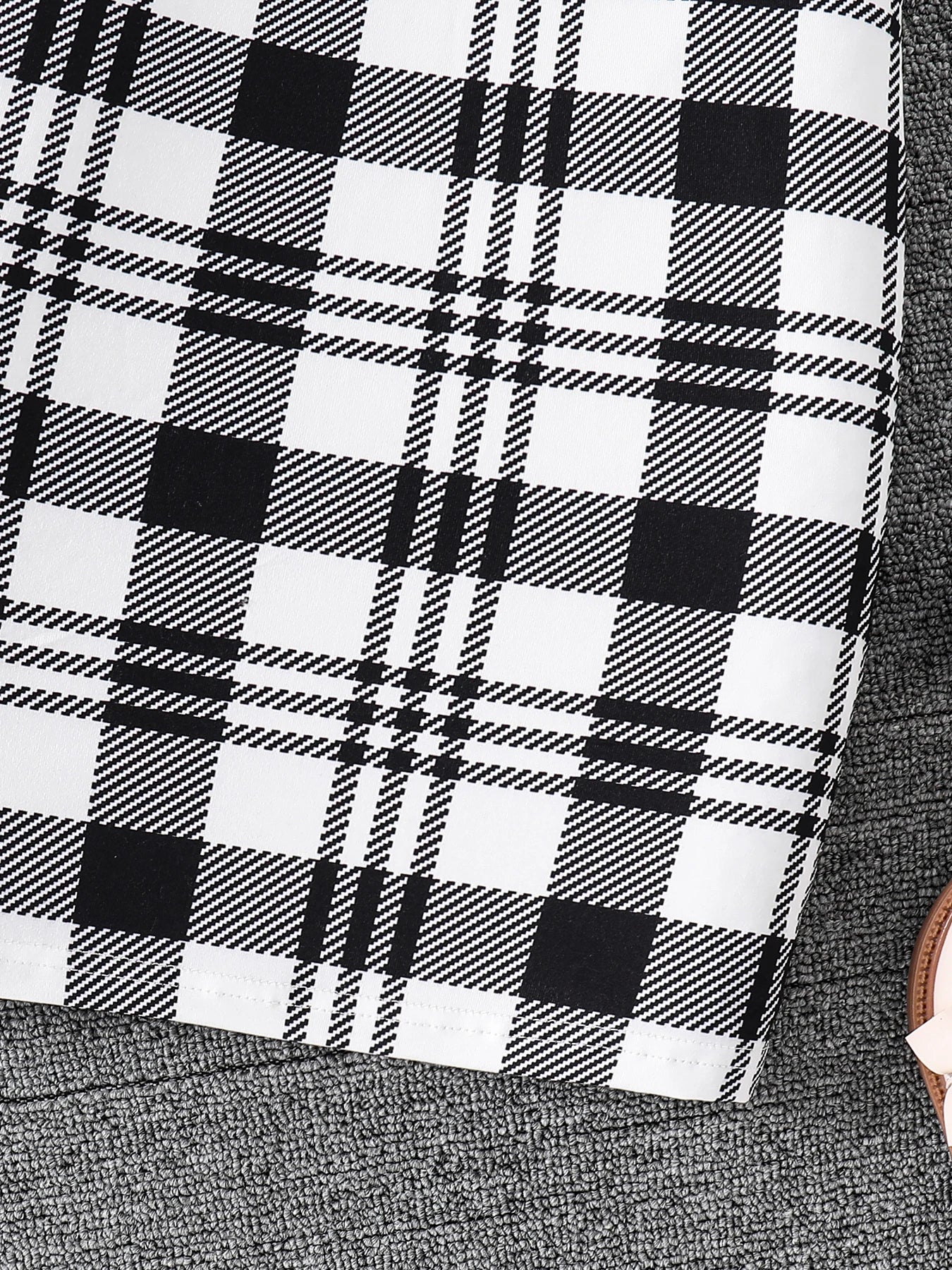 Mädchen-Langarmoberteil mit Karomuster und Hosenträgerrock – Kleinkind-Säuglingskleidung