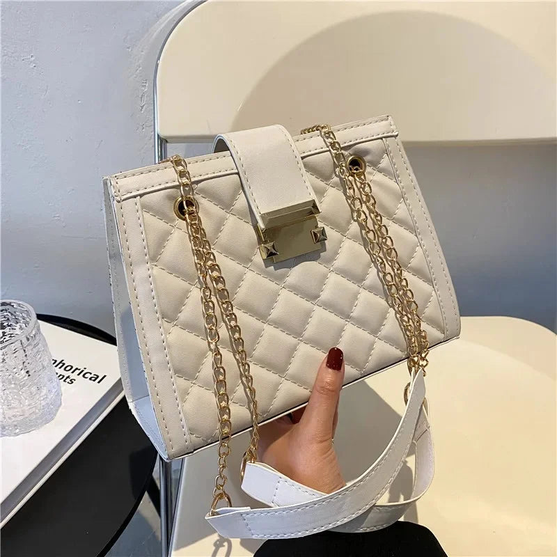 Women's Diamond Pattern Chain Shoulder Bag