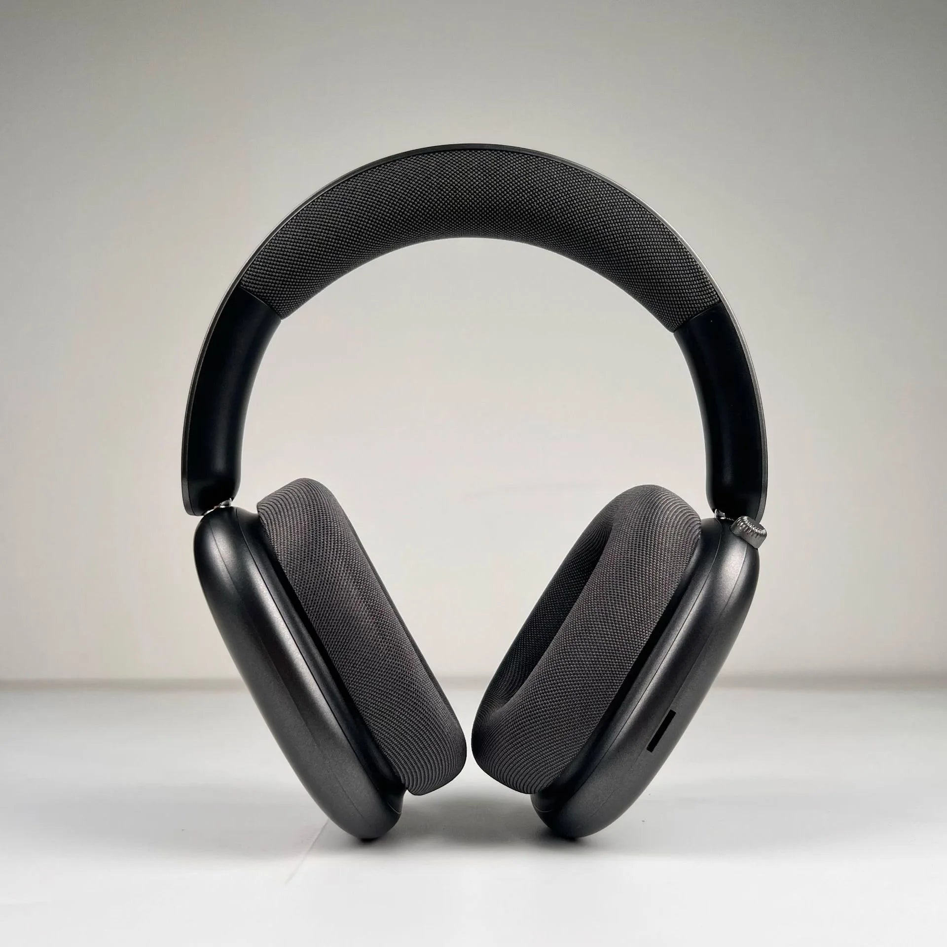 Bluetooth 25dB Wireless ANC Headphones