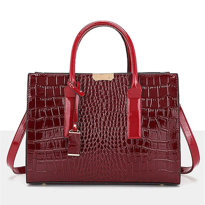 Exquisite Women's Crocodile Shoulder Bag