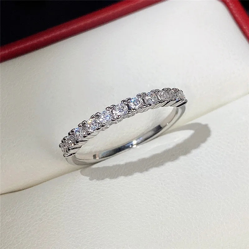 Weißer Zirkonia-Ring für Damen