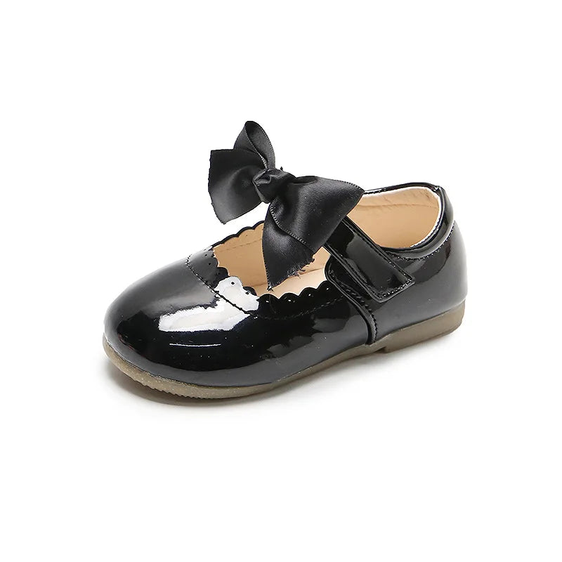 Baby-Mädchen-Tanzschuhe aus Leder