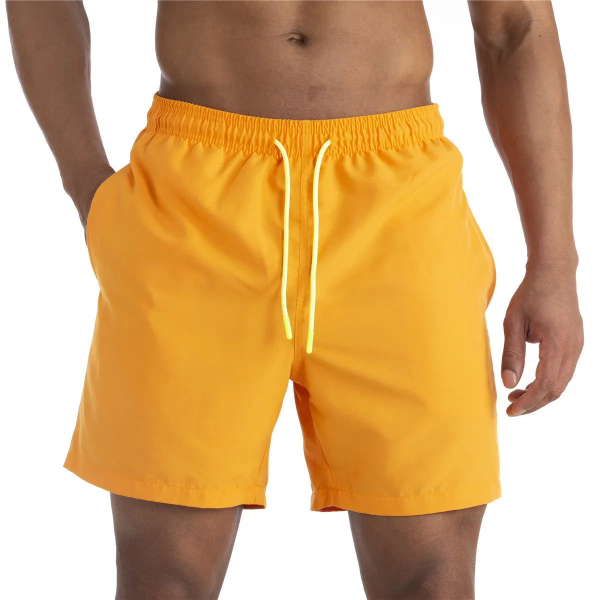 Short de plage tendance pour homme pour l'été