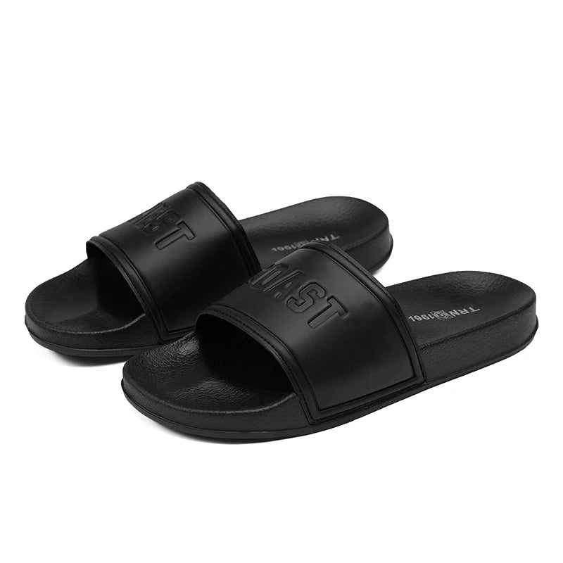 Men’s Indoor-Outdoor Slippers and Clogs