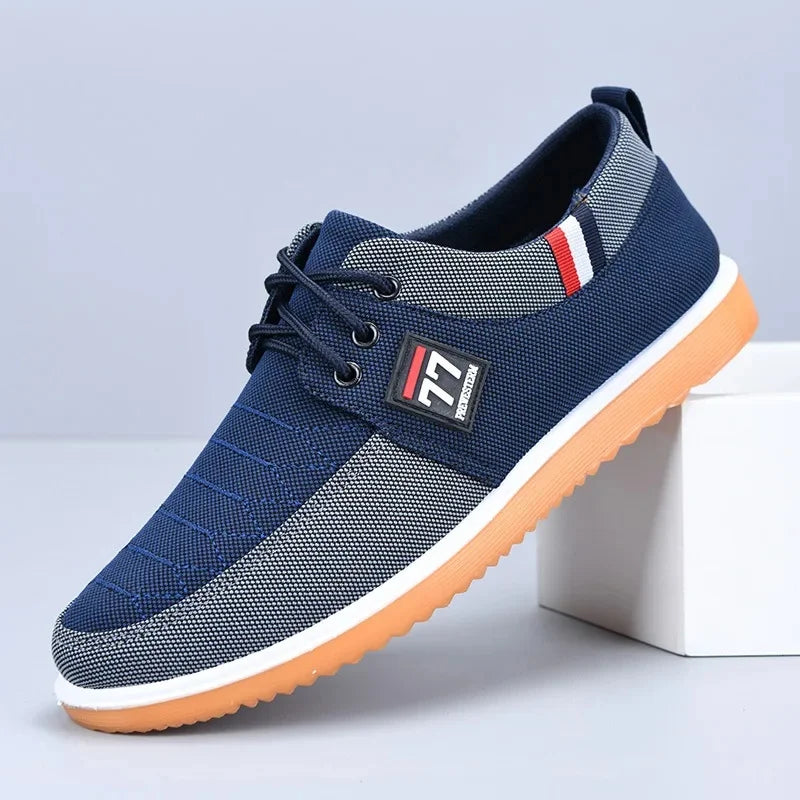 Lace-Up Round Toe Non-Slip Men's Canvas Shoes