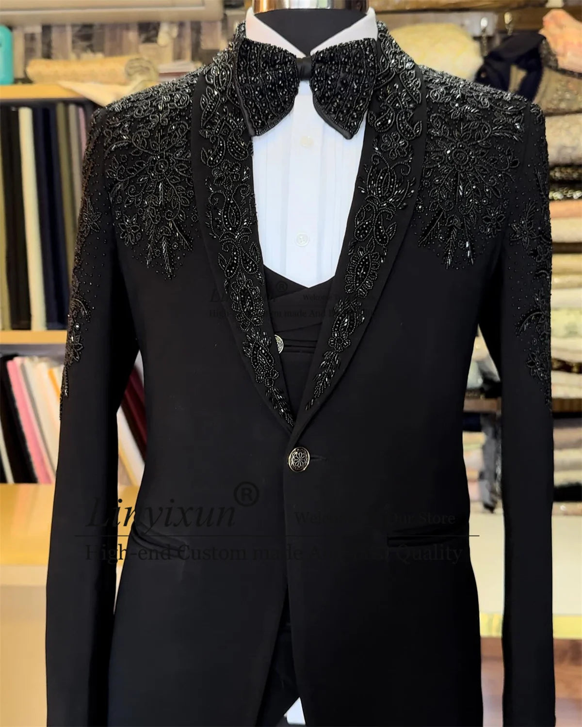 Men's Metal Embellished Shawl Lapel Suit