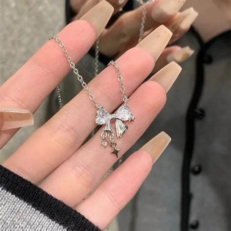 Rhinestone Pendant Clavicle Chain Bow Necklace