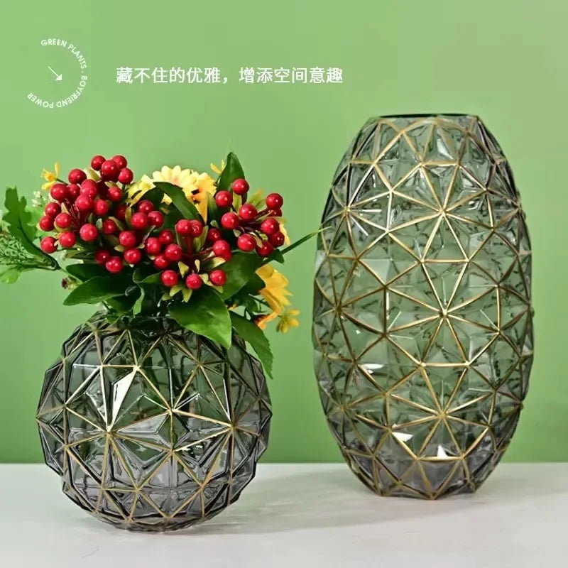 Exquisite Bird's Nest Vase for Dining Table Décor