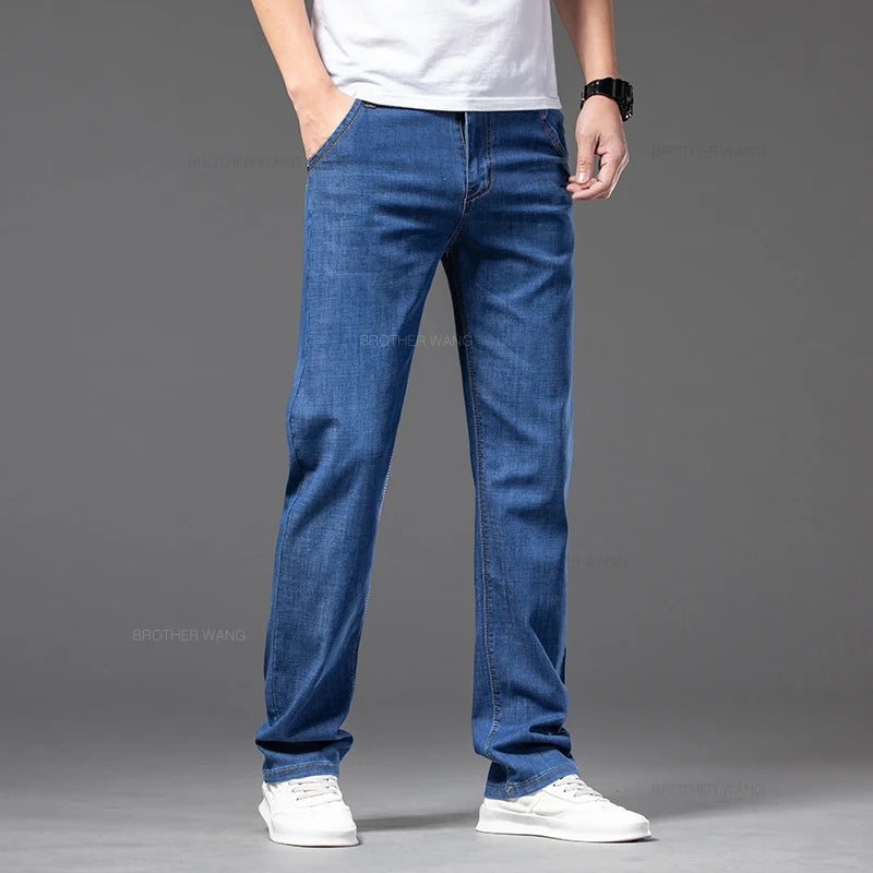 Sommerliche Stretch-Straight-Jeans für Herren