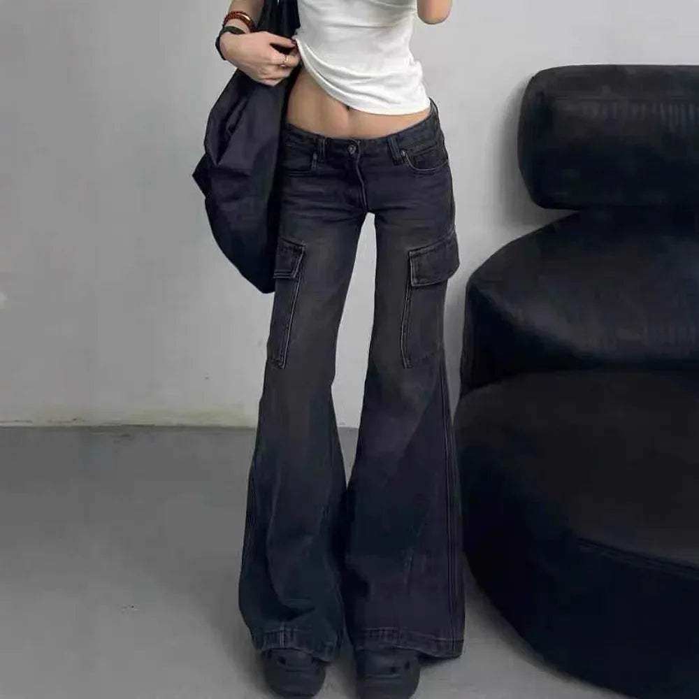 Schwarze Gothic Cargo Flare Jeans für Damen