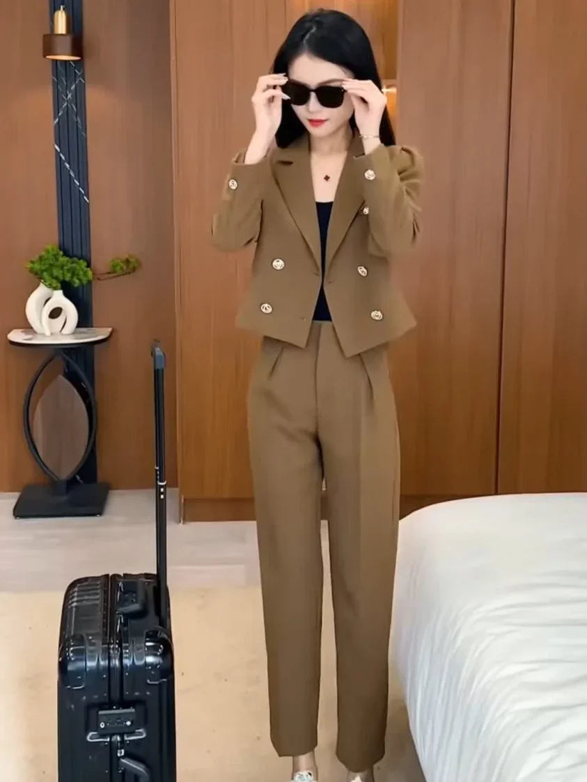 Women's Blazer and Pants Set- Elegant Business Suit