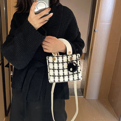 Mini sac à bandoulière de luxe en laine à carreaux