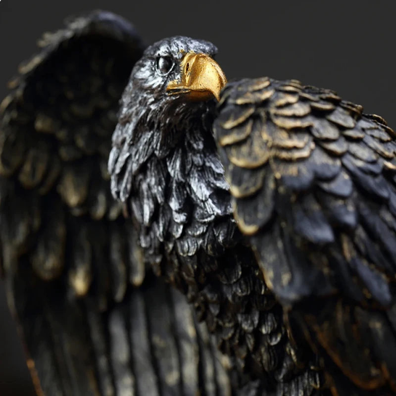 Retro Eagle Statue - Office Desk Decor