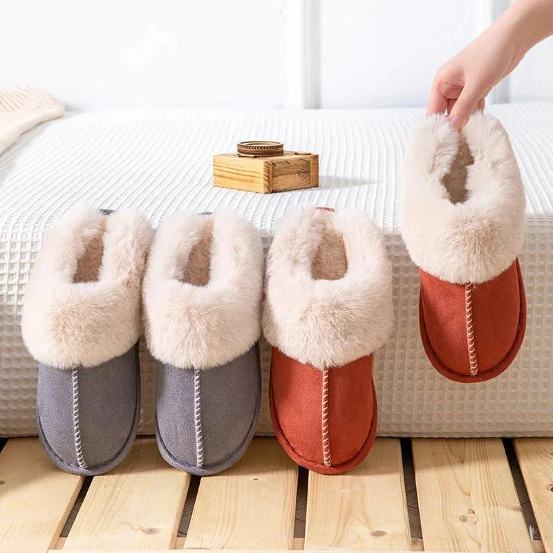 Pantoufles plates confortables en peluche pour femmes