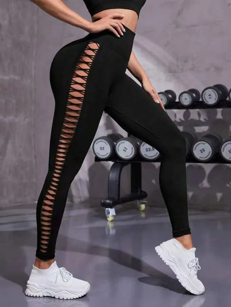 Sexy hohle schwarze nahtlose Fitness-Leggings