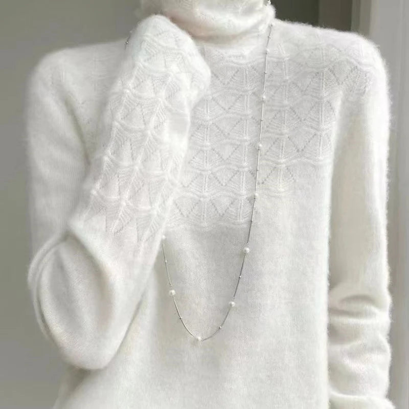 100% Merino Wool High Neck Pullover - Fashionable Knit