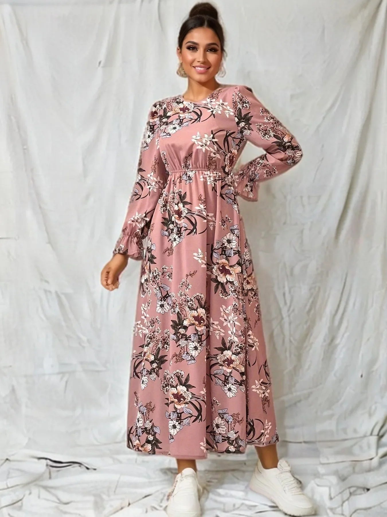Women Maxi Dresses - Casual Full Sleeve Floral Printed O-neck Woman Bohe Beach Party Long Dress