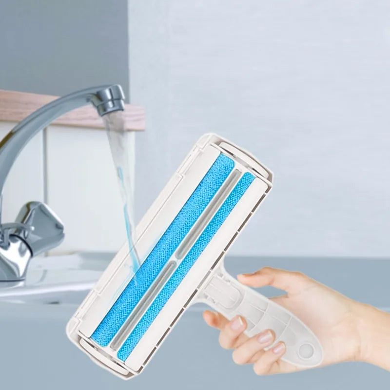 Self-Cleaning Pet Hair Remover Roller for One-Handed Operation