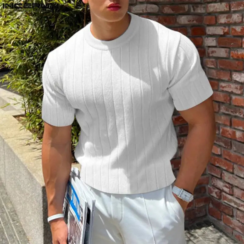 Men Knitted O-Neck Well Fitting T-shirts