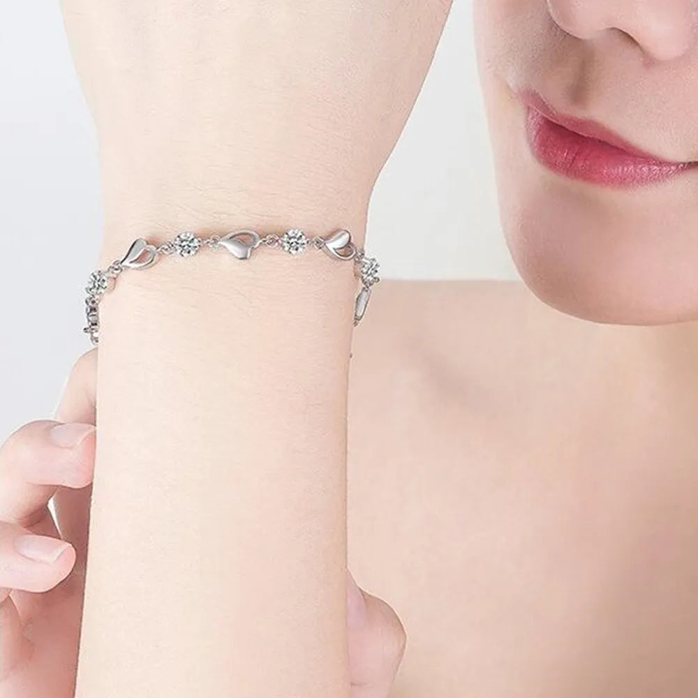 Herzförmiges Damenarmband aus 925er Silber mit Zirkonia