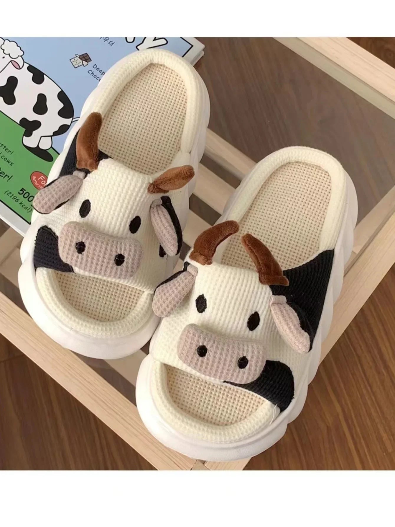 Rutschfeste, süße Leinen-Hausschuhe mit Cartoon-Kuh-Motiv