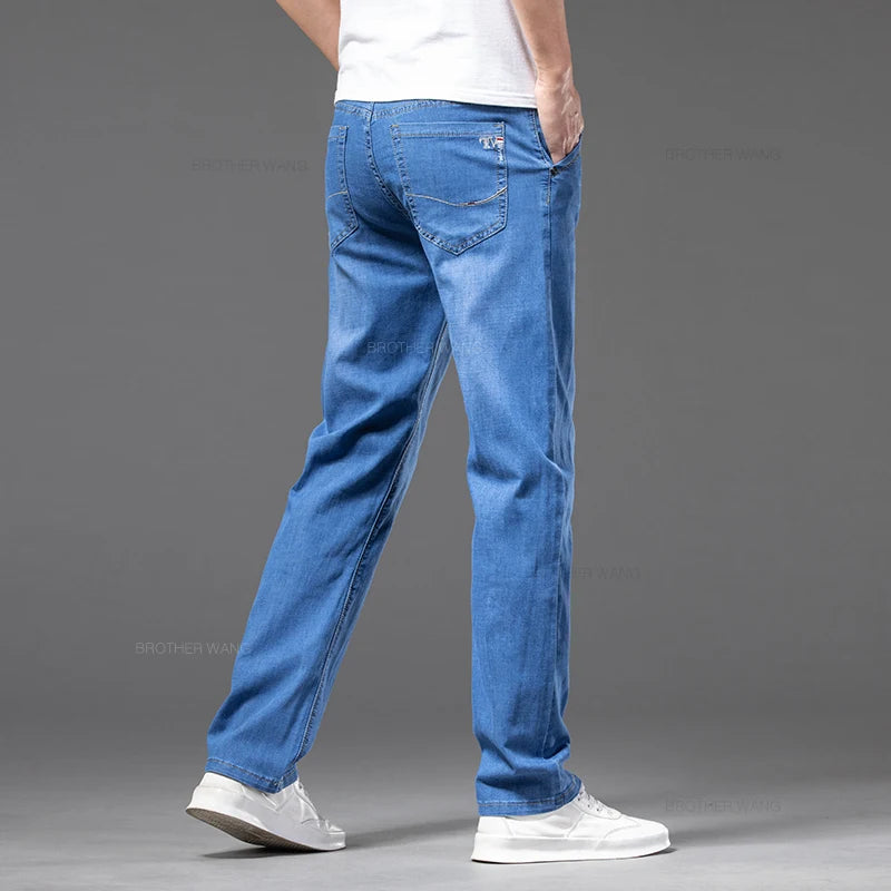 Sommerliche Stretch-Straight-Jeans für Herren