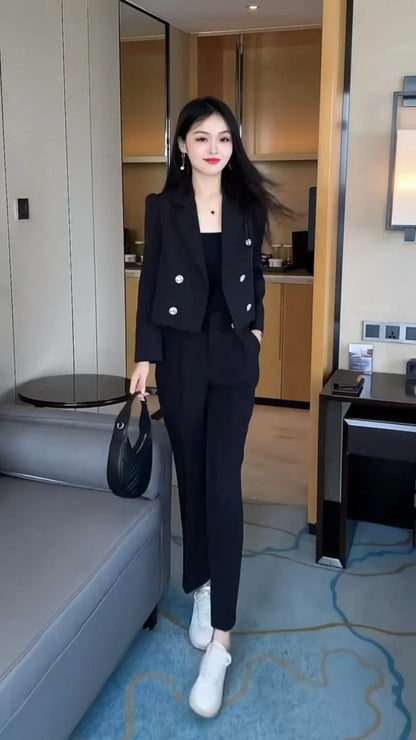 Women's Blazer and Pants Set- Elegant Business Suit