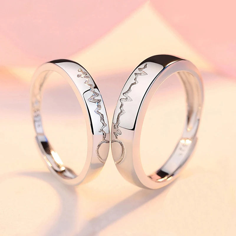 2Pcs Simple and Elegant Moissanite Platinum Wedding Rings