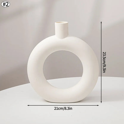 Vase minimaliste blanc créatif pour la décoration florale