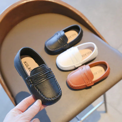 Mocassins à enfiler en cuir PU souple pour garçons Chaussures marron, blanches et noires
