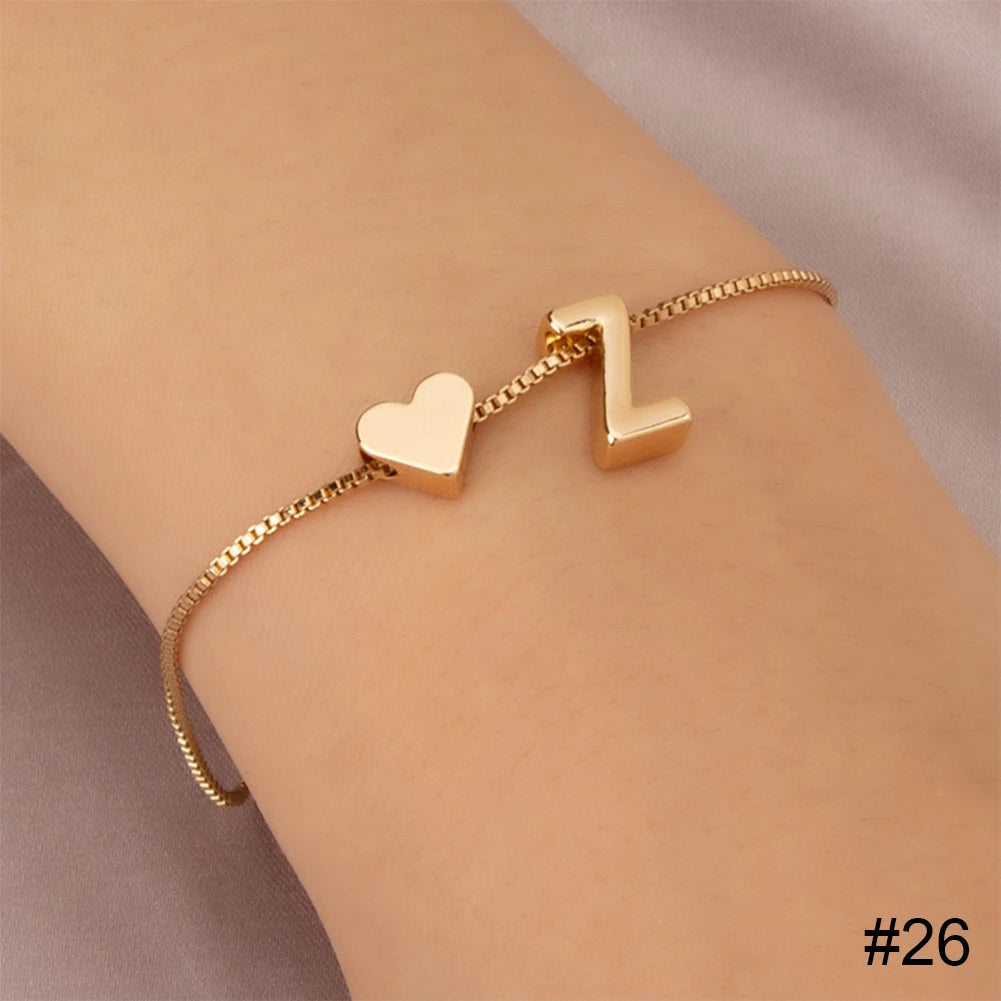 Bracelet simple lettre coeur d'amour pour femme