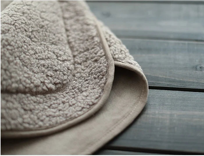 Stylish Medium-Length Lamb Wool Vest Jacket