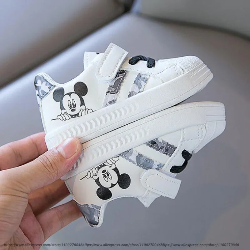 Weiße Babyschuhe von Disney Mickey