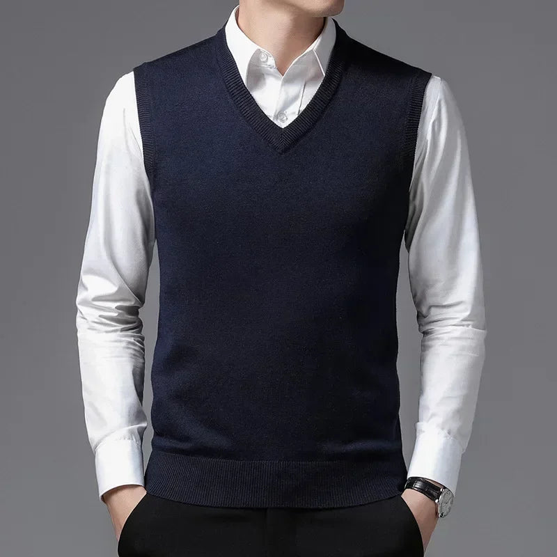 New Men's  Business Casual Outer Wear Warm Sleeveless Sweater Vest  Men's Knitted Tops