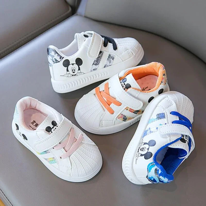 Weiße Babyschuhe von Disney Mickey