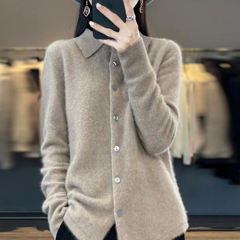 Cardigan à col polo en laine mérinos pour femme