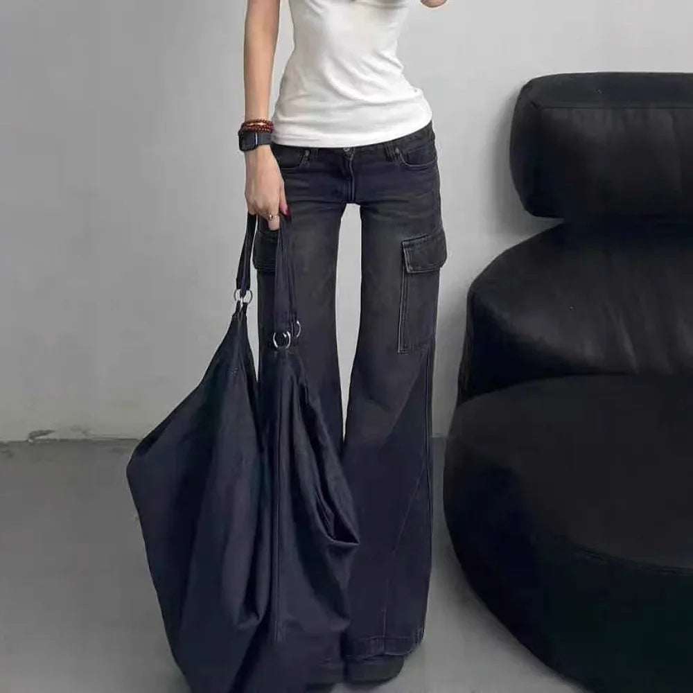 Schwarze Gothic Cargo Flare Jeans für Damen