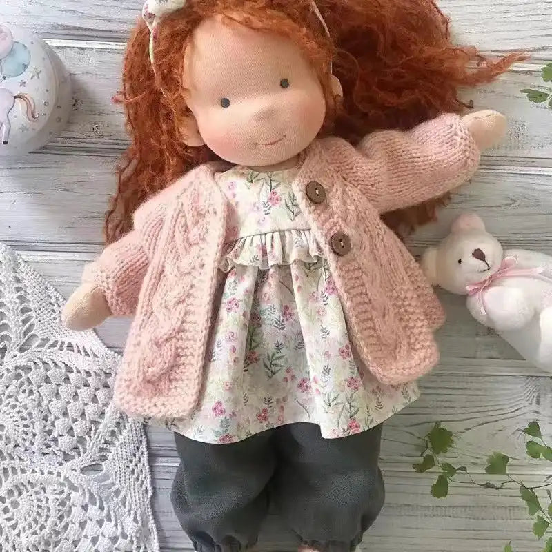 Poupée Waldorf pour filles - Peluche douce faite à la main