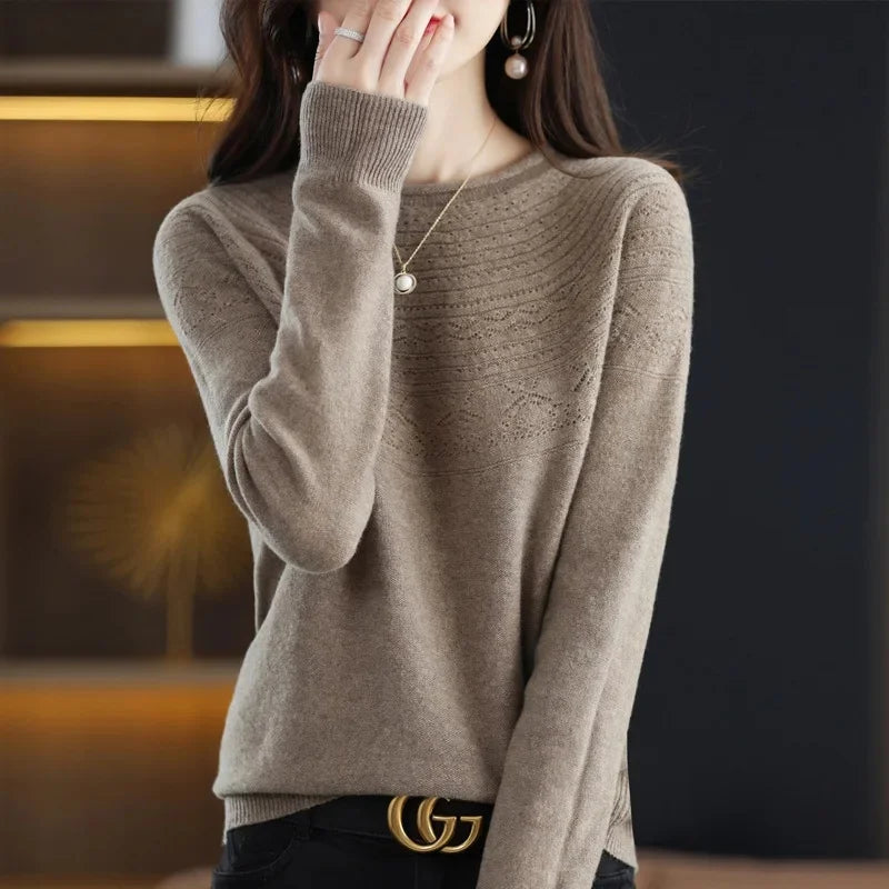 Women's Loose Knitted Woolen Roll Neck Sweater