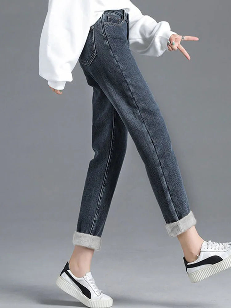 New Winter Stretch Plush Warm Straight Jeans for Women