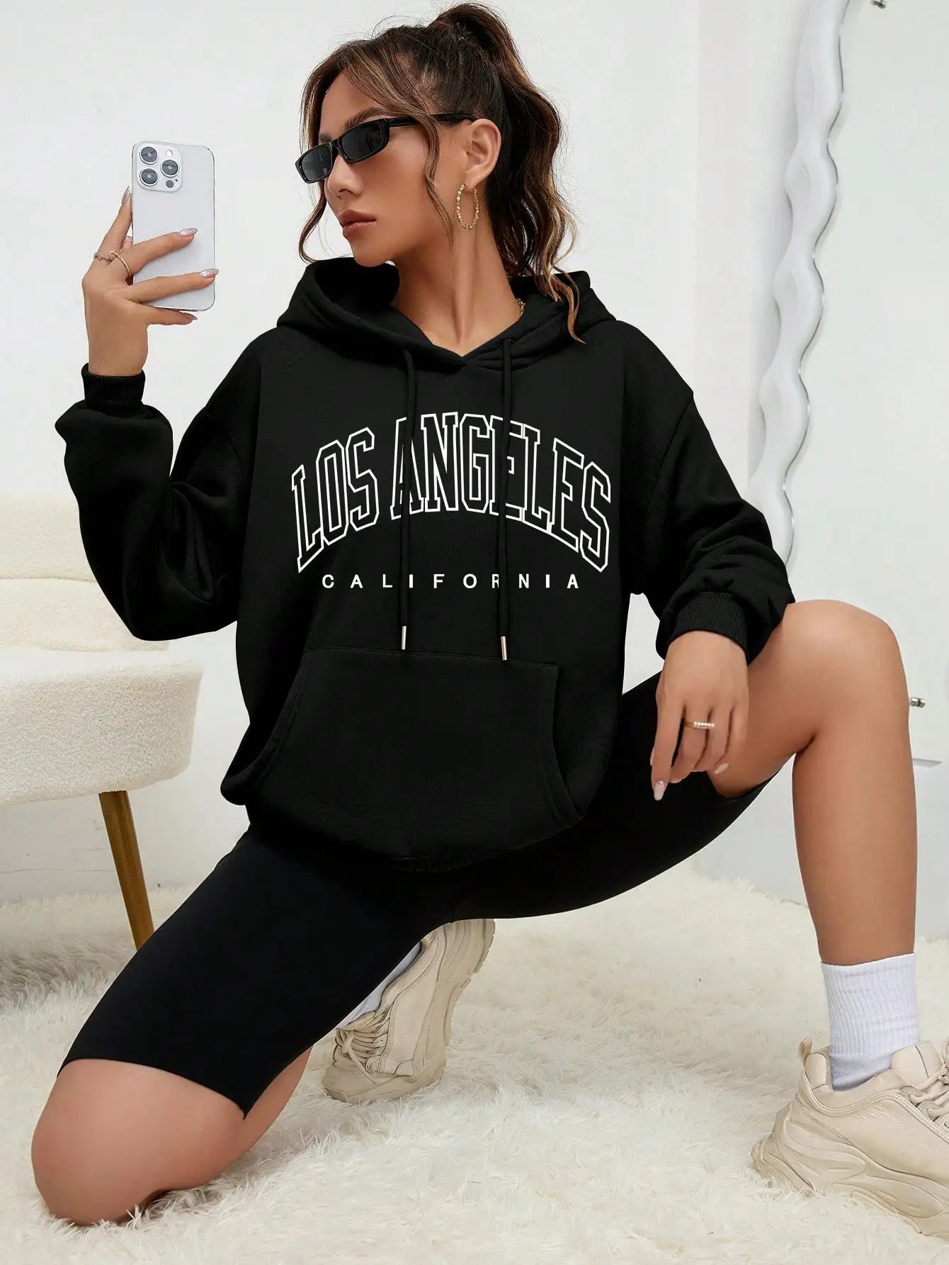 Kreativer Los Angeles Art Hoodie für stylischen Komfort