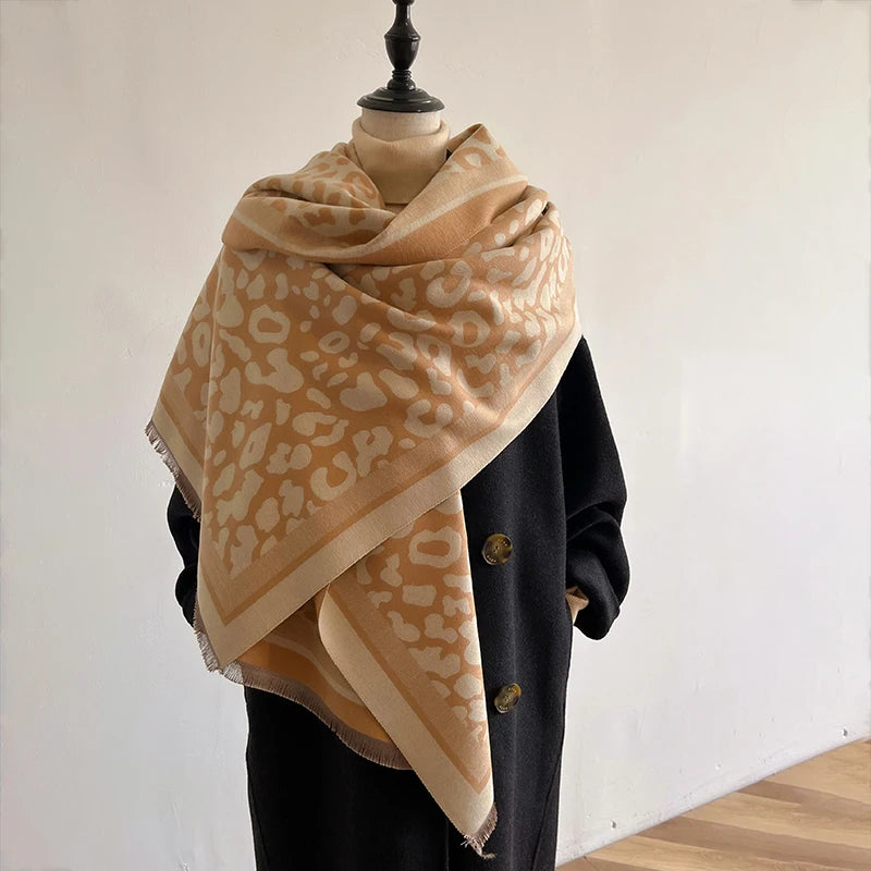 Luxury Vintage Leopard Print Scarf for Women