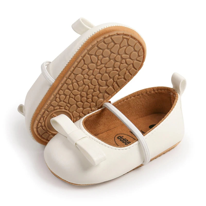 Flache Baby-Prinzessin-Schuhe mit Schleife