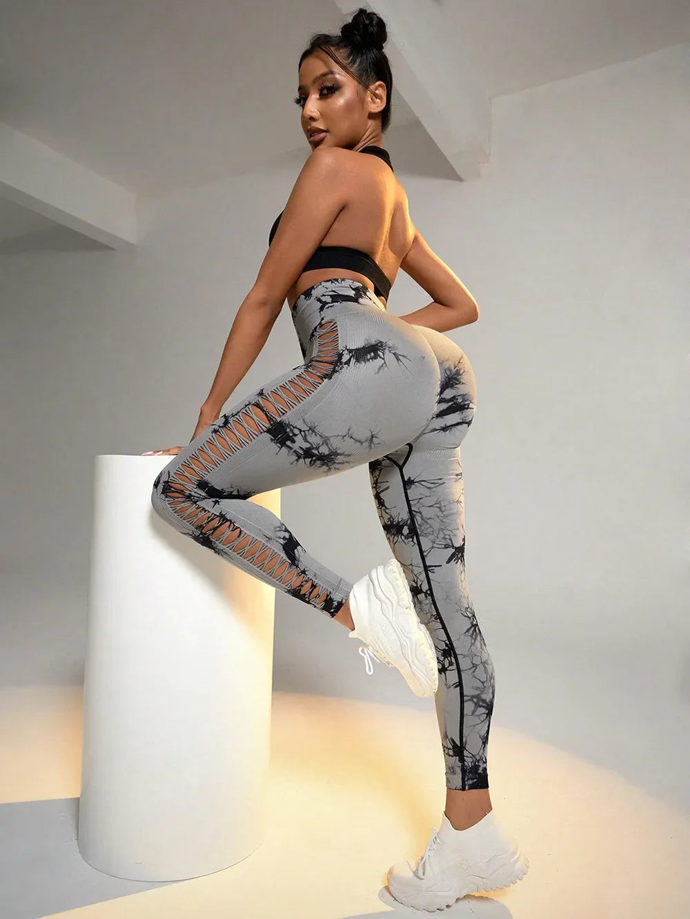 Mesh Tie Dye Hip Lift Pants
