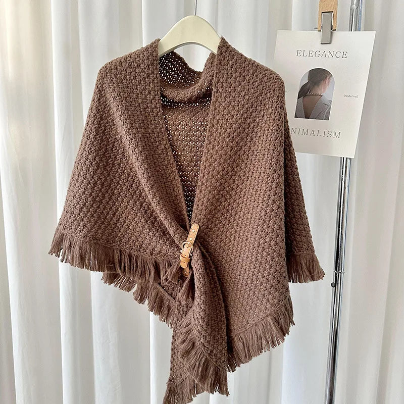 Stylish Autumn/Winter Leather Buckle Knitted Cape