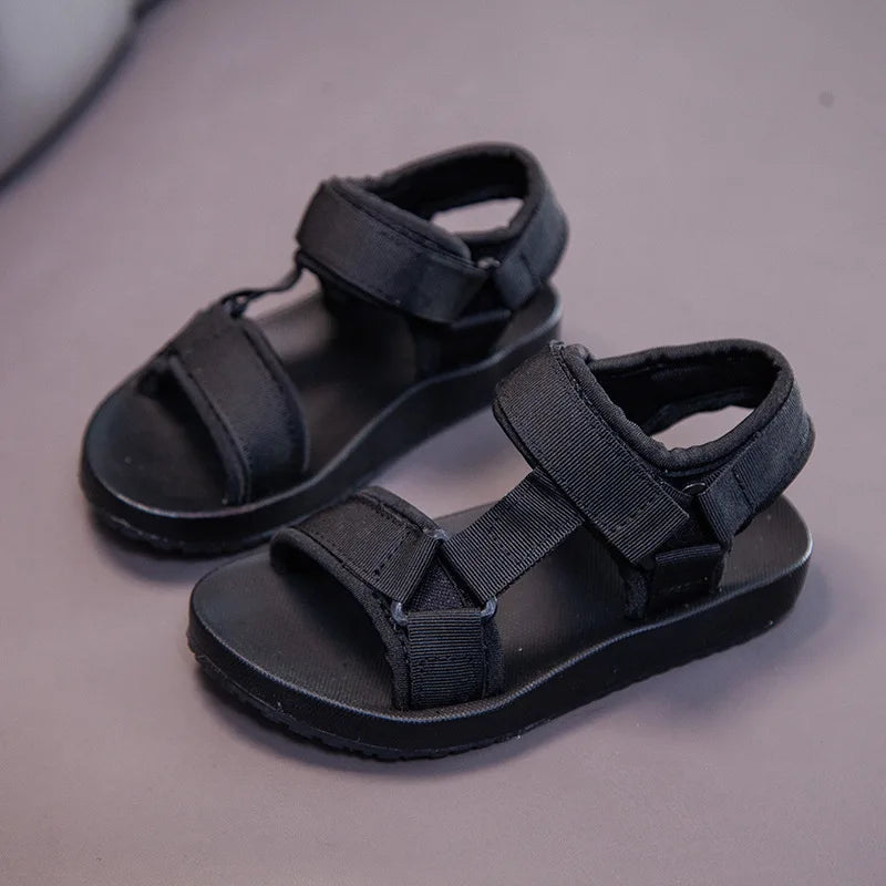 Sommersandalen für Jungen – Schulschuhe für Kinder