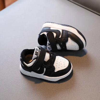 Weiche und lässige Canvas-Sneakers aus PU-Leder für Kinder